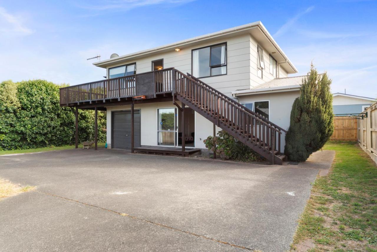 Rainbow Lake House - Lake Taupo Holiday Home Exteriör bild